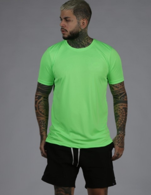 Camiseta Manga Curta Proteção UV50+ Verde Neon